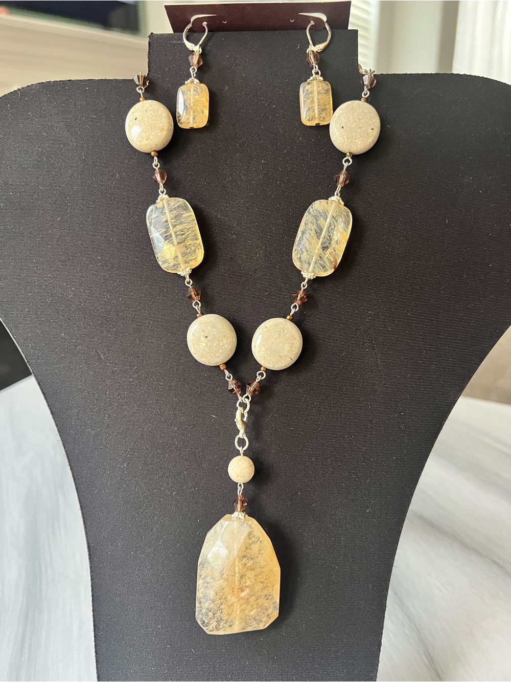 Premier Designs Genuine Quartz “SAND DUNE” Jewelry Set Necklace Earrings Silver